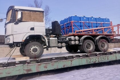 Автомобиль на универсальной платформе. Маршрут Тында ДВС ЖД - Улак ДВС ЖД.