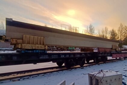 ЖБИ на универсальной платформе. Маршрут Дмитров МСК ЖД - Орск ЮУР ЖД.